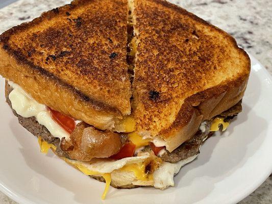 Breakfast Burger (egg on bacon cheeseburger) with Mayo and tomato