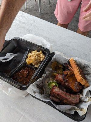 Ribs, Mac and cheese, beans