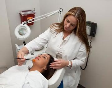 State of the Art Medi Spa and Professional Beauty Aesthetician performing Nonsurgical Facial Treatments. JCAHO Accredited Center