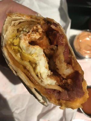 PASTRAMI BURRITO