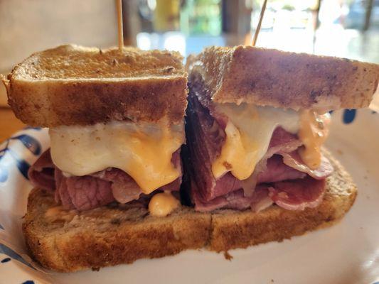 $14 Lower East Side (Reuben) - Tons of meat