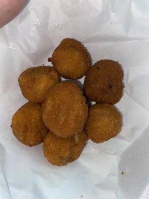 Lukewarm Frozen 8 Piece Fried Mushrooms