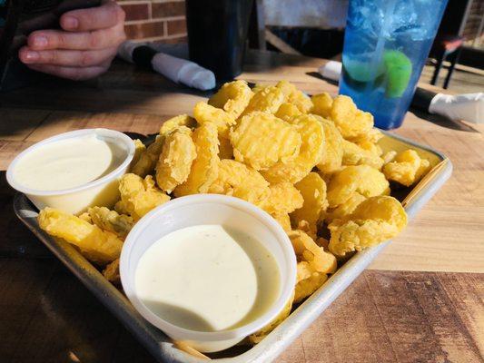 Fried pickles with ranch