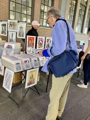 Charlie purchased a gift for his wife at the Flea market near 16th Street. 05/17/22