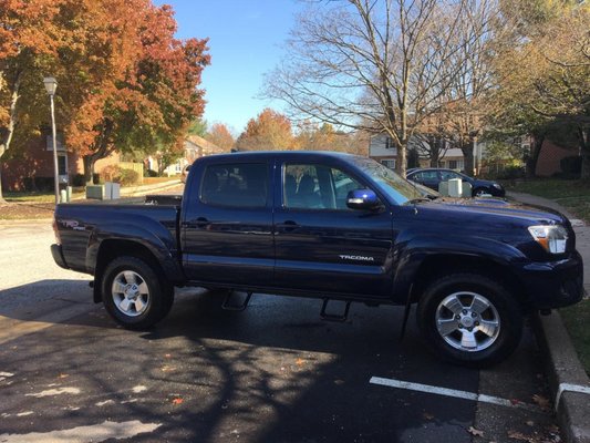 2012 Tacoma looking like new!