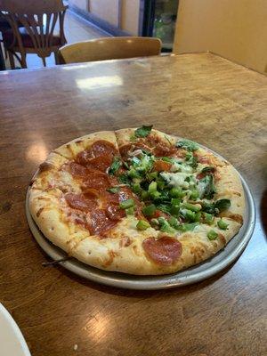 Small pepperoni pizza w/ green peppers and spinach.