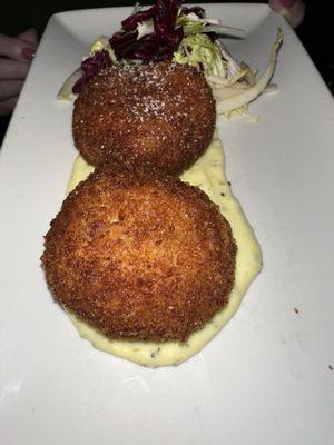 Crab cakes