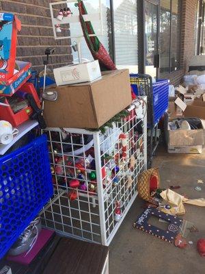 Trash on the sidewalk of County Line Thrift Store.