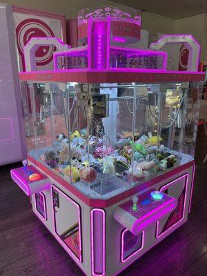 Claw machine