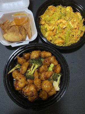 Crab Rangoons, Singapore rice noodles with shrimp, general tao's chicken