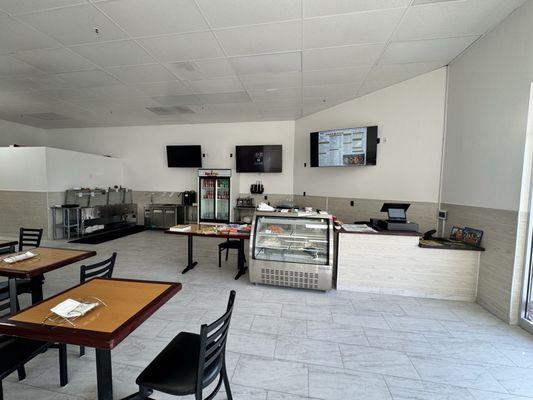 Front desk and buffet