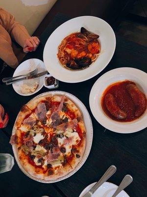 Pizza: Quattro stagioni / $18, Linguine alla pescatora / $24 + Salsiccia (sausage) / $6