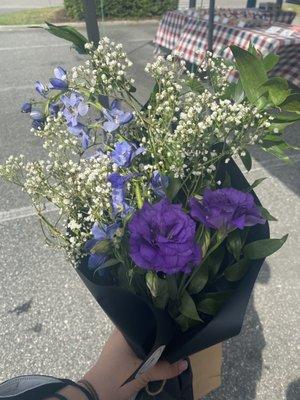 custom floral arrangement from a vendor