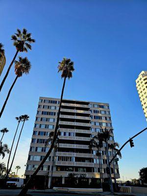 Long Beach Towers Apartments