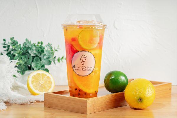 Premium fresh fruit tea