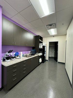 Our inhouse lab and diagnostic area