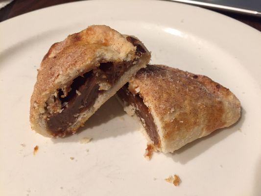 Empanada rellena de cajeta - so yummy