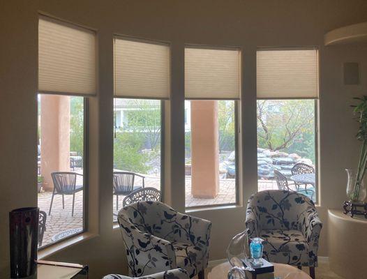 Hunter Douglas Duette