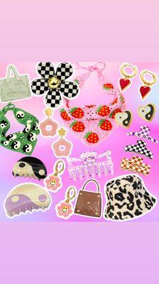 Lots of fun accessories!