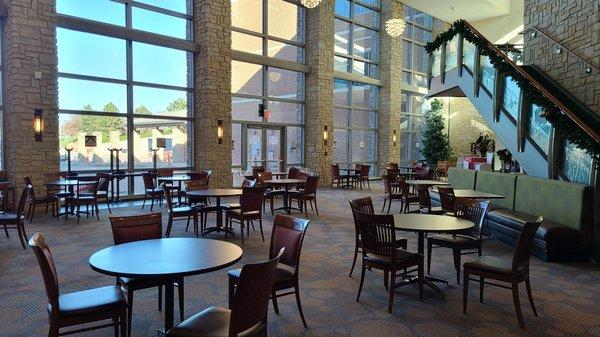 Additional dining area with stairs from 1st floor