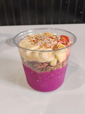 Pineapple Express pitaya bowl