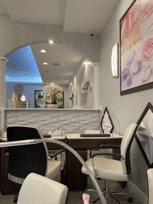 Vera Nails & Spa