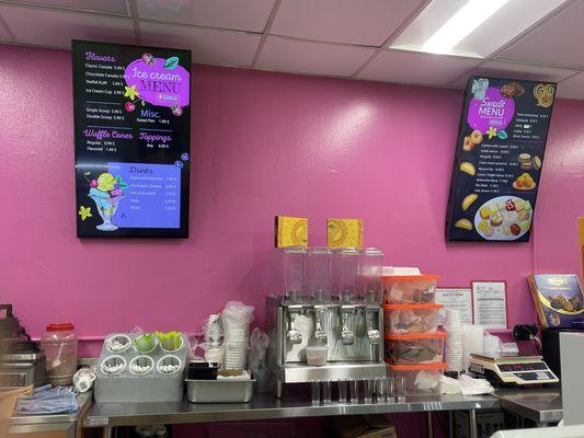 Menus and smoothie bar!