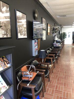 Nora Plaza Barber Shop