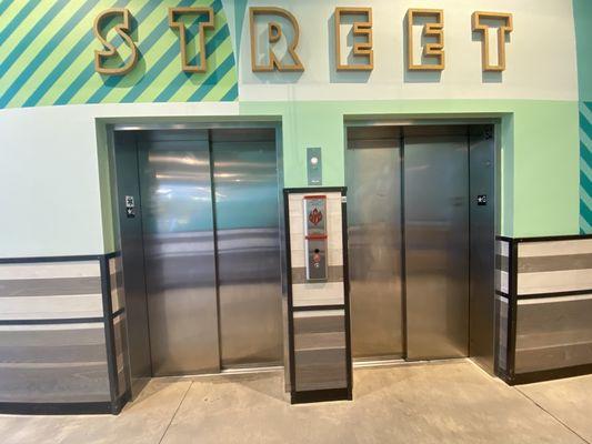 Kone elevators @ Whole Foods 17th St Fort Lauderdale