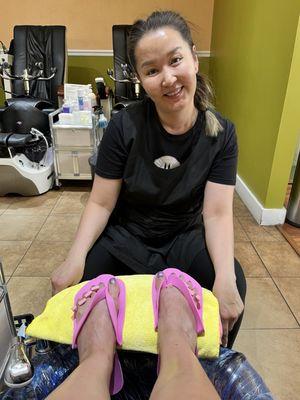 Sagi did a fantastic job with my pedicure!