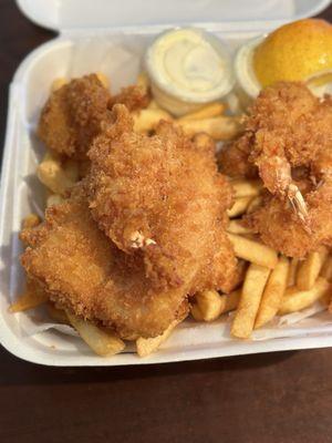 Fish and shrimp plate - tempura (breaded) ... yum!