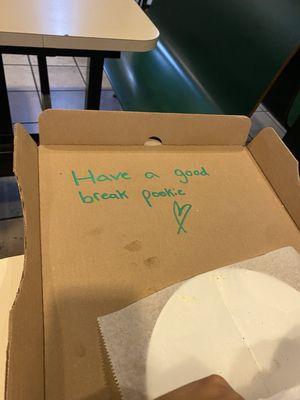 Worker wrote me this note, pizza was good tho