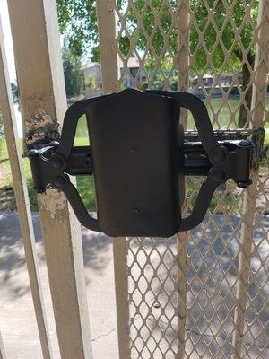 this is a spring loaded auto pool gate closer that I can install