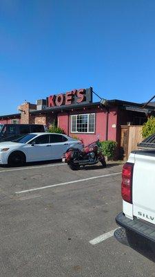 Koe's Bar