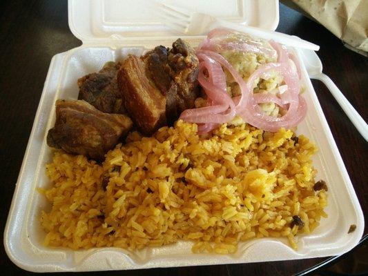 Chicharron, mofongo y arroz con gandues! All this $6!