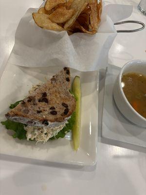 1/2 sandwich and soup lunch special cones w froyo too