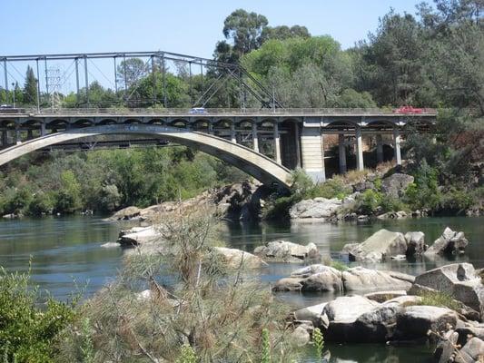 Kayaking near the Folsom Rainbow bridge