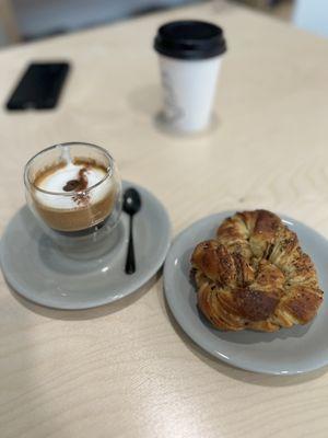 Cardamom bun with a café bombón (say that 5 times fast)