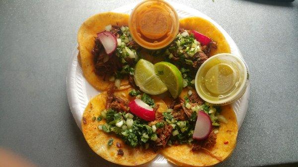 Ahora tenemos tacos de biria de chibo