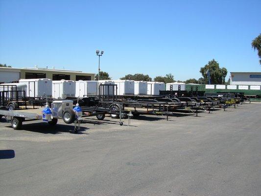 We carry a variety of trailers, from Dump trailers to Goose-neck to enclosed trailers.