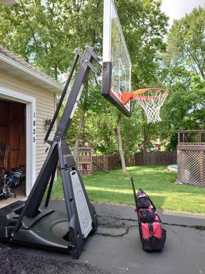 basketball hoop assembly