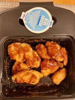 Boneless wings? These are chicken nuggets