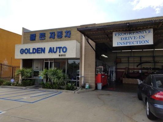 Golden Auto Body