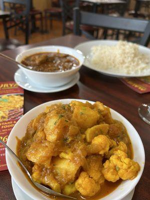 Aloo Ghobi potatoes and cauliflower