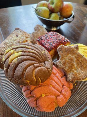 Bread cookies pan quesadilla.