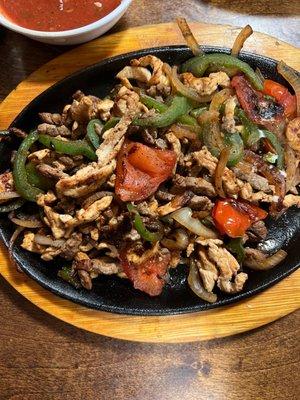 Steak & chicken fajitas