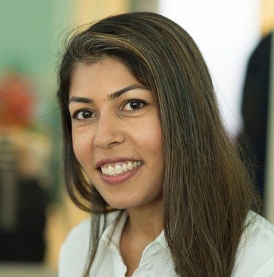 Dr. Munazzah Hussain, DDS