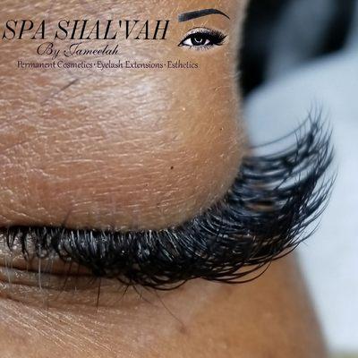 Eyelash Extensions by Spa Shal'vah (Jameeah). Visit www.spashalvah.com to learn more + booking online 24/ Instagram @spashalvah_of_sandiego