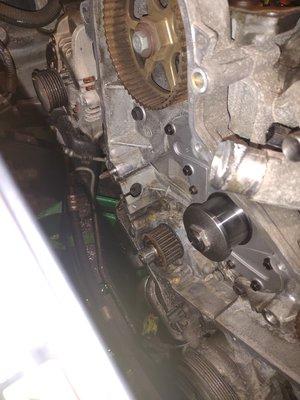 Timing chain replacement on a 3.5 charger