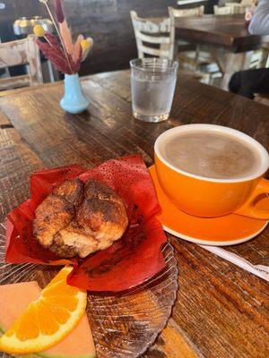 Lavender latte & monkey bread